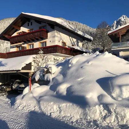 Hubner Διαμέρισμα *