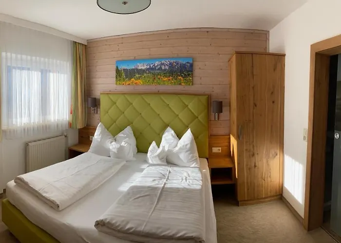 Hubner رامساو أم داتشستين